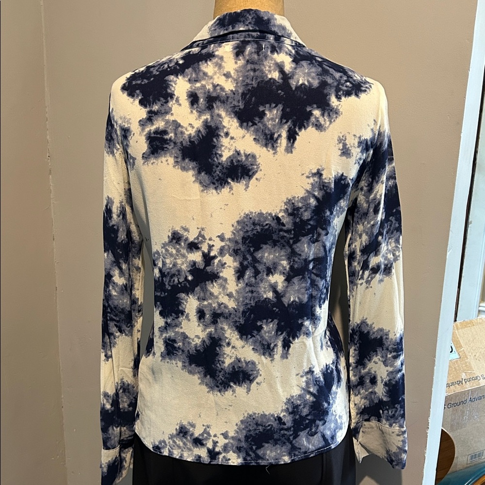 Reformation Blouse - Picture 2 of 9